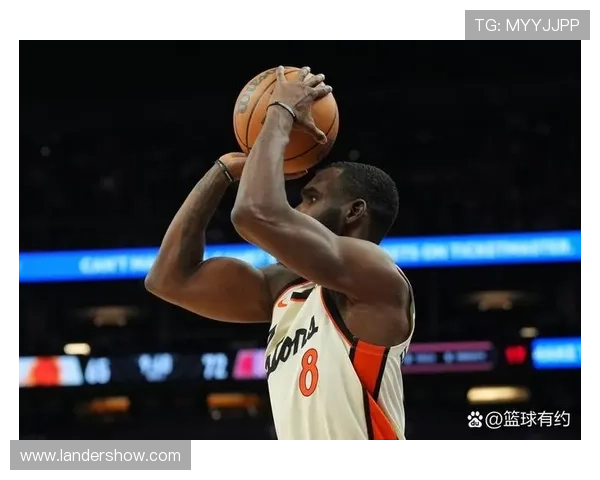 小哈达威表现惊艳11投7中三分球命中率高达67贡献20分3助攻正负值高达25